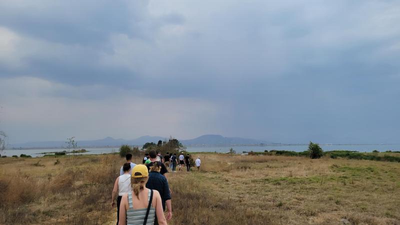 Students explore the Parque Ecológico Lago de Texcoco