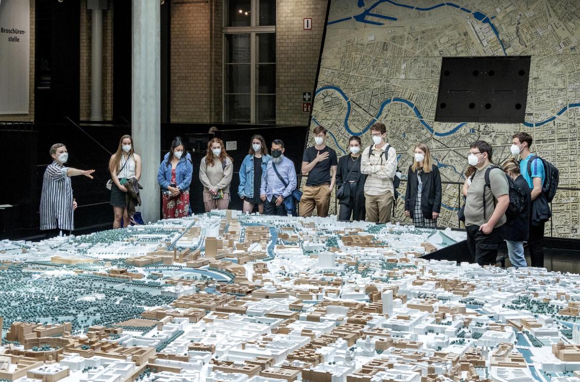 Students examine the Berlin Stadtmodelle with Dr. Vanessa Carlow